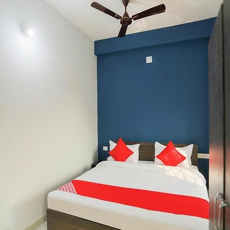 Flagship 76560 Hotel Vanss Bhubaneswar Exterior photo