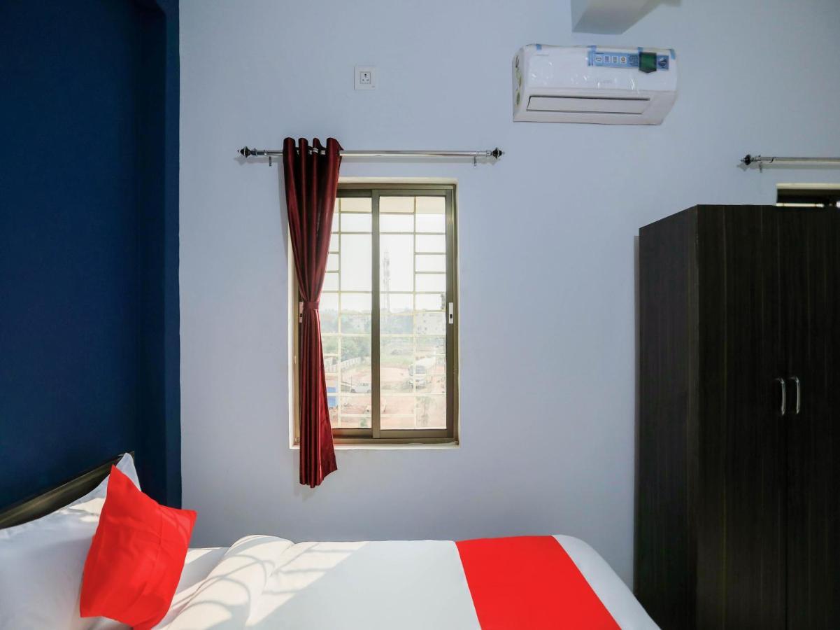 Flagship 76560 Hotel Vanss Bhubaneswar Exterior photo
