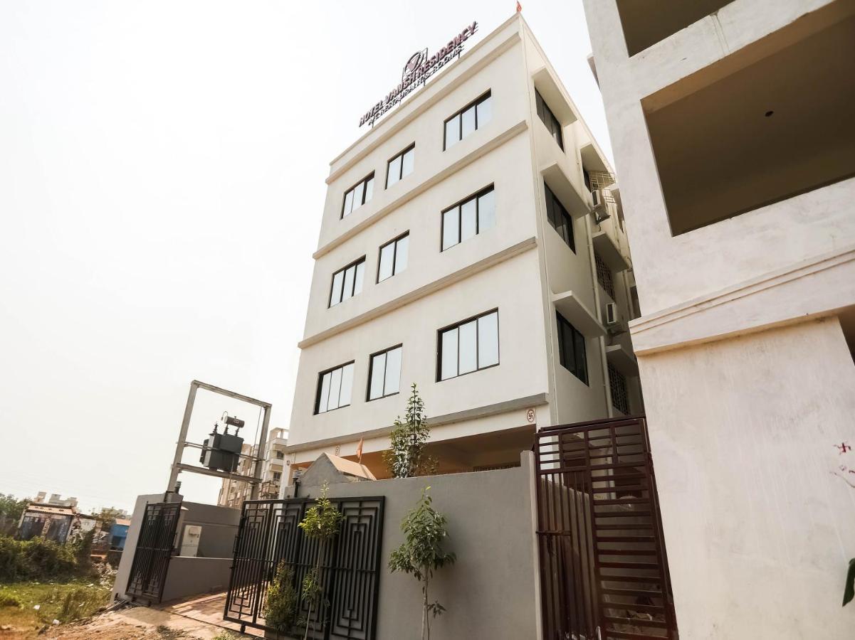 Flagship 76560 Hotel Vanss Bhubaneswar Exterior photo